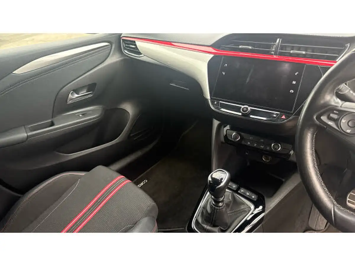 2020-vauxhall-corsa-12-turbo-sri-nav-big-13
