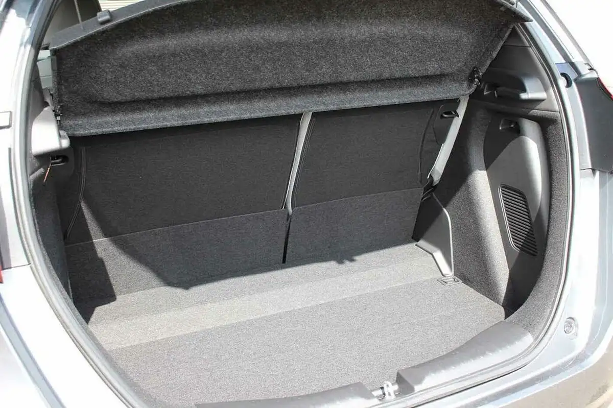 2021-honda-jazz-15-i-mmd-ex-107ps-big-17