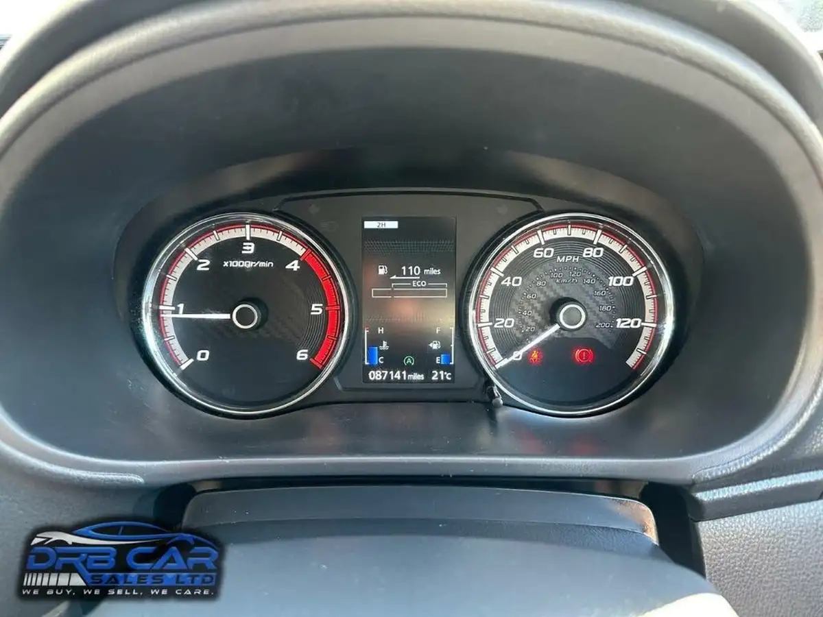 2020-mitsubishi-l200-22di-d-barbarian-big-11