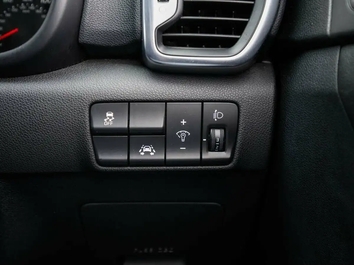 2016-kia-sportage-17crdi-3-big-22