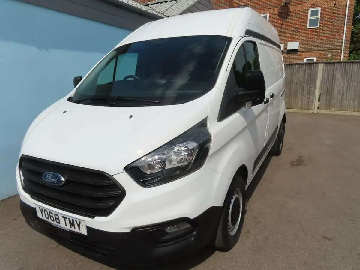 2019-ford-transit-custom-20tdci-300-l1h2-105pseu6-big-6