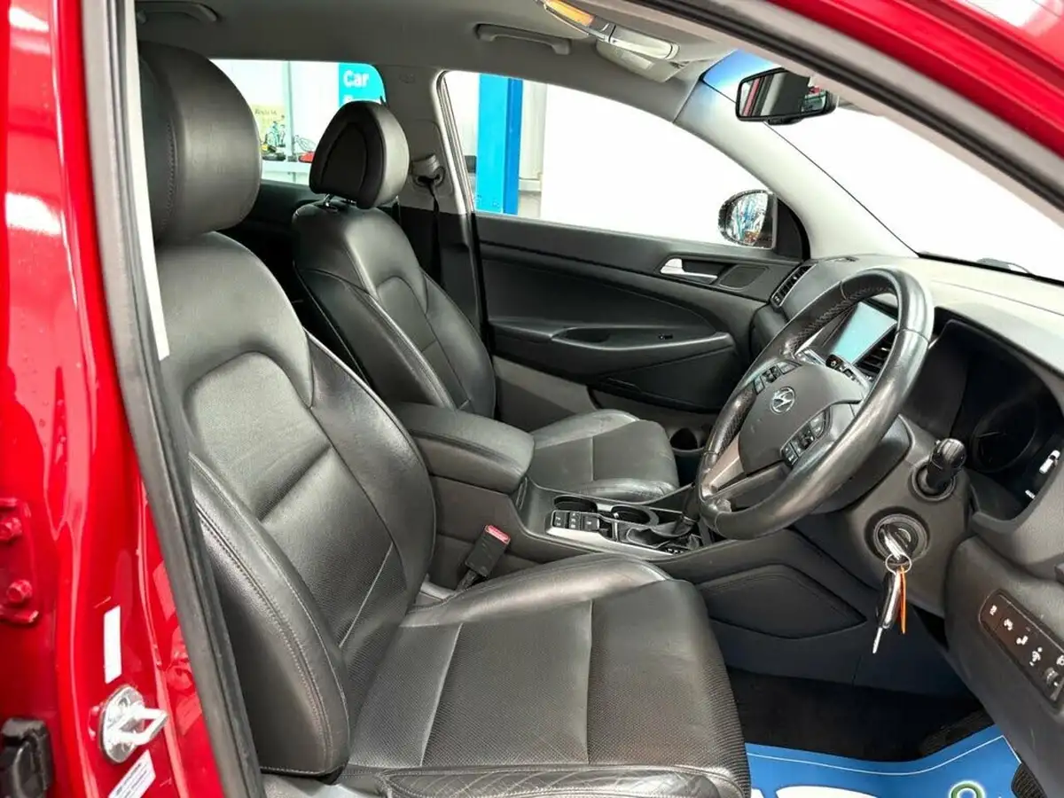 2017-hyundai-tucson-17crdi-blue-drive-premium-141ps-dct-big-16