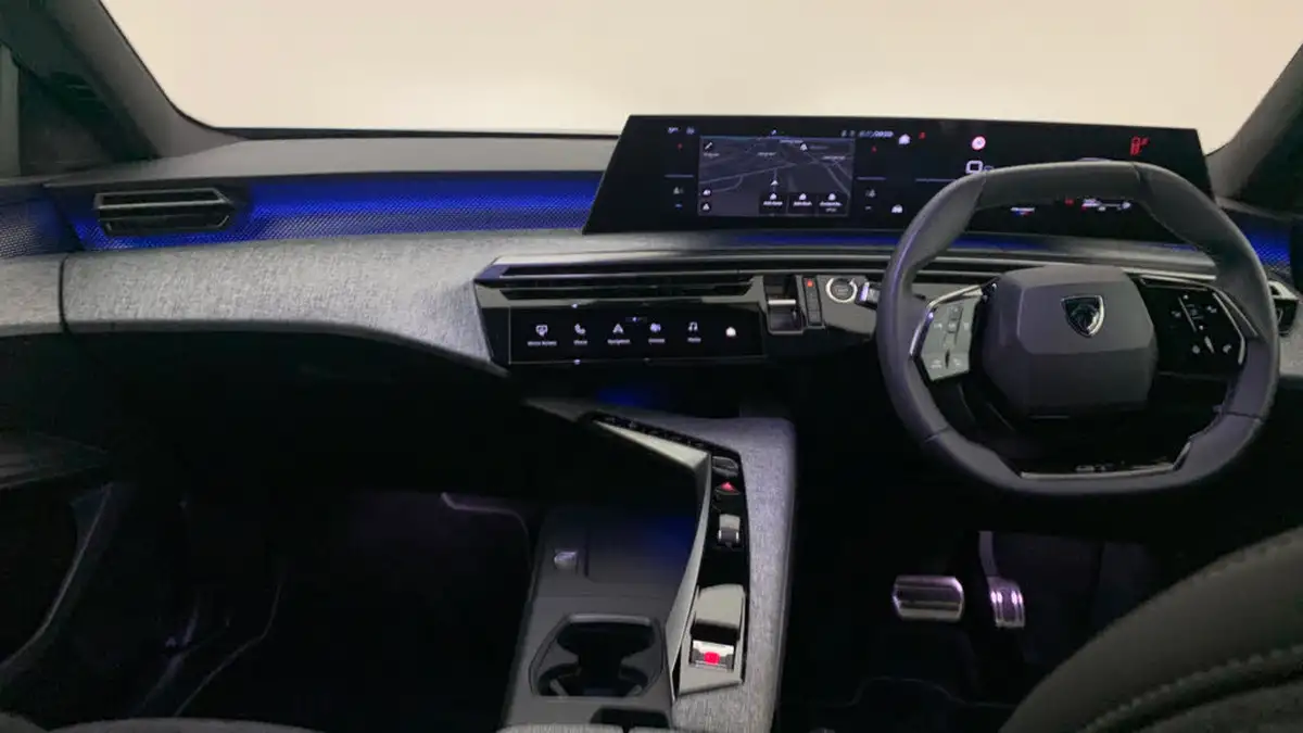 2024-peugeot-3008-suv-12-puretech-gt-136ps-hybrid-e-dsc6-big-8