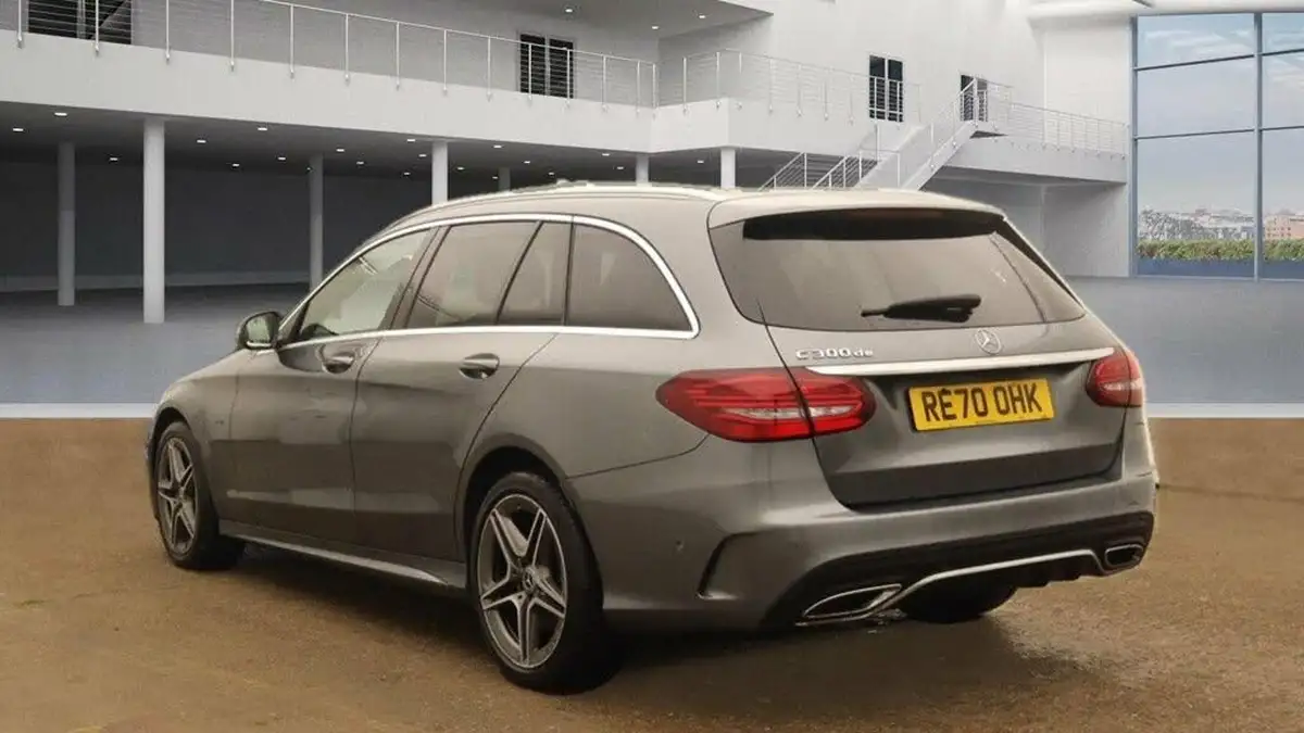 2020-mercedes-benz-c-class-20d-c300de-amg-line-edition-estate-5d-big-3