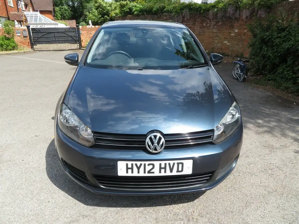 2012-volkswagen-golf-14-match-5d-big-1