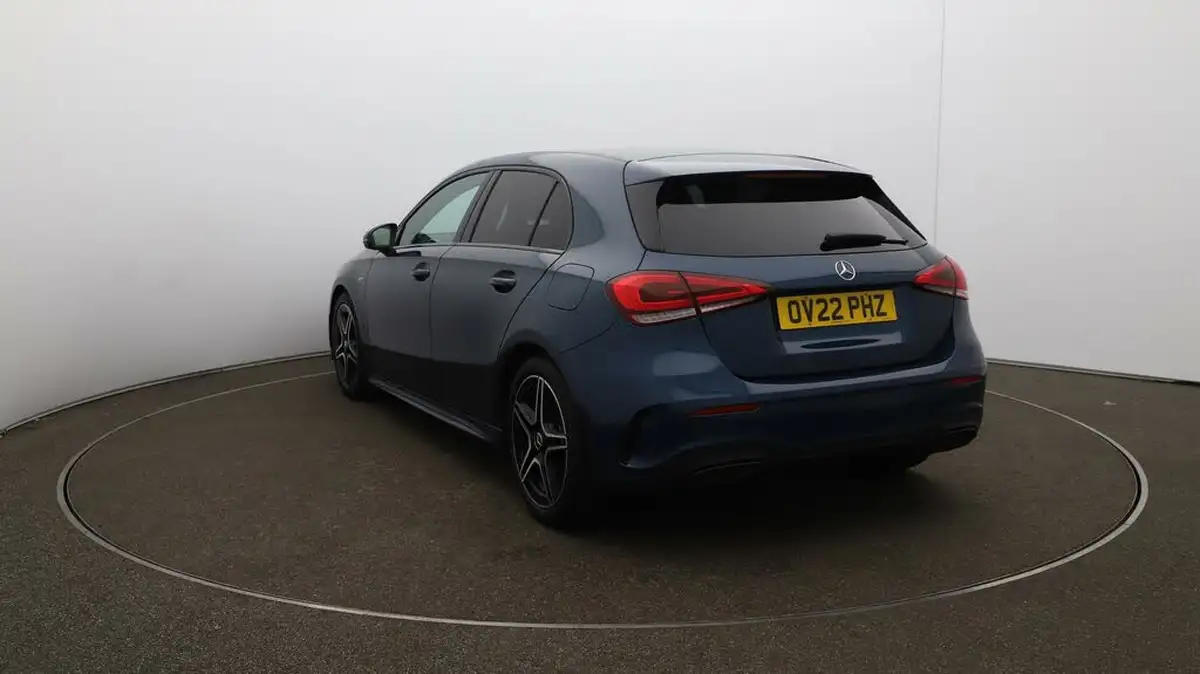 2022-mercedes-benz-a-class-13-a180-amg-line-executive-edition-hatchback-5d-7g-dct-big-52