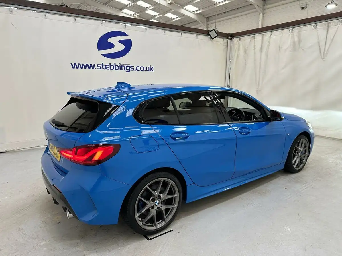 2020-bmw-1-series-20td-118d-sport-auto-big-5