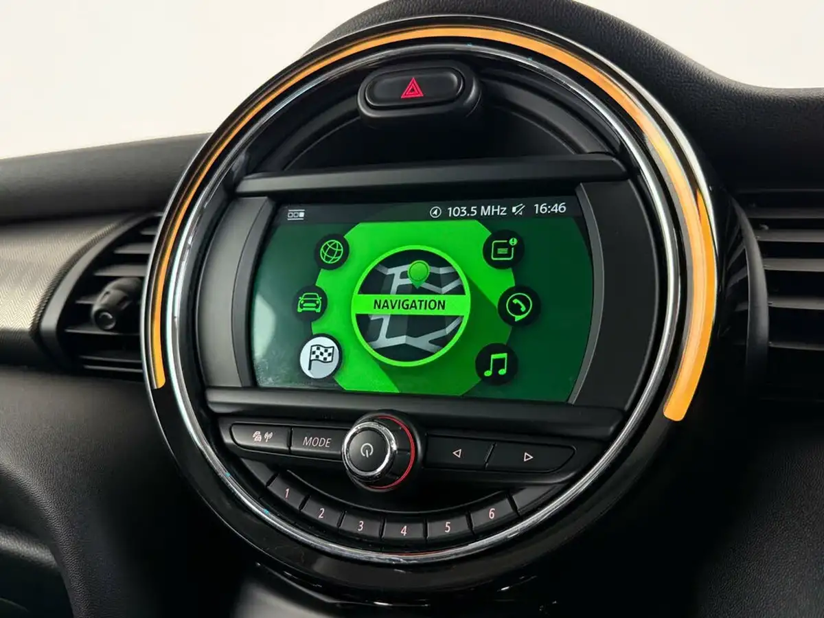 2019-mini-cooper-15-cooper-exclusive-134bhp-hatchback-3d-auto-big-24