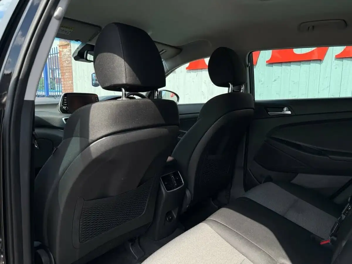 2018-hyundai-tucson-16-gdi-se-nav-big-38