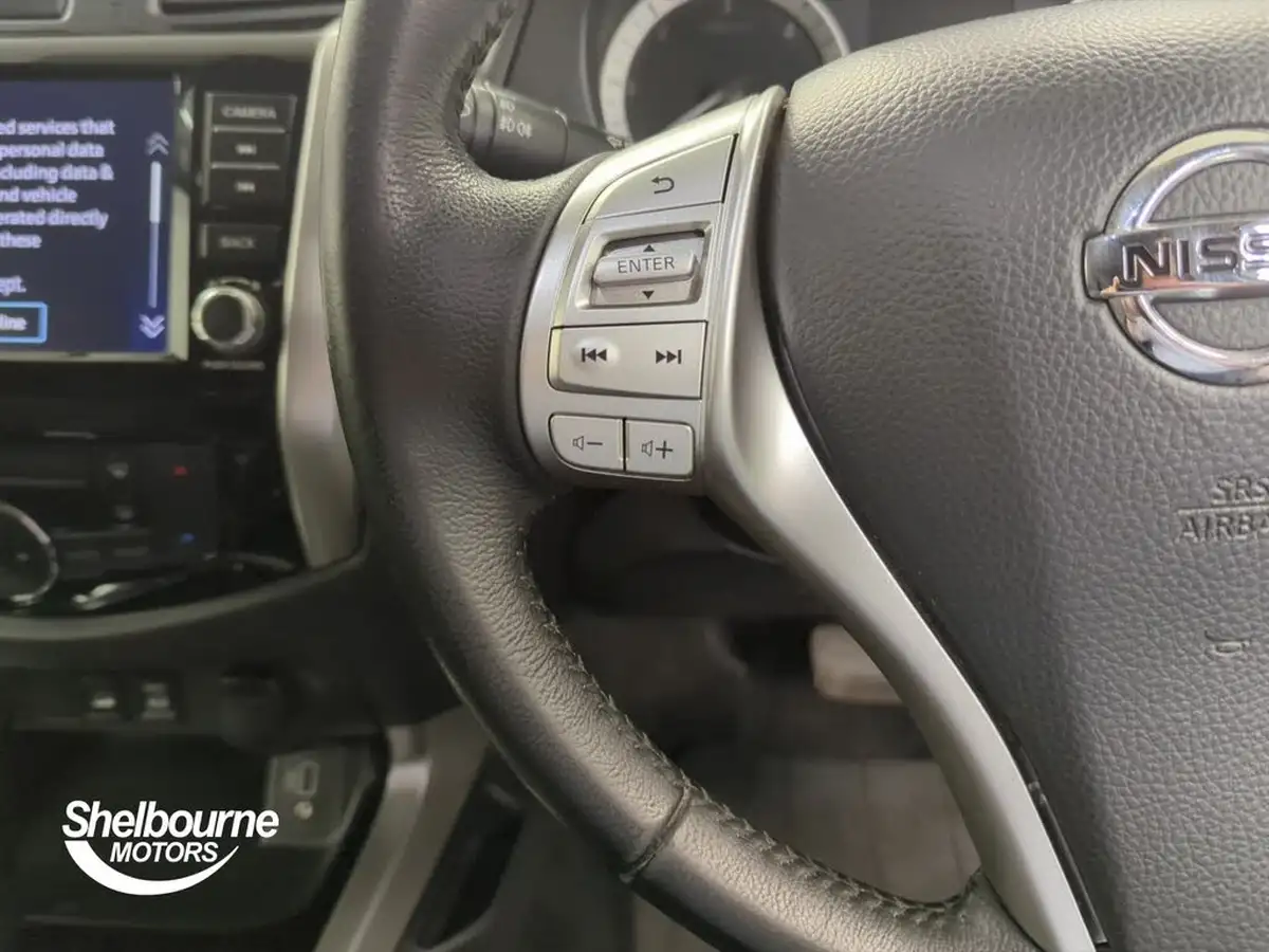 2020-nissan-navara-23dci-tt-tekna-8-navileather-auto-big-28