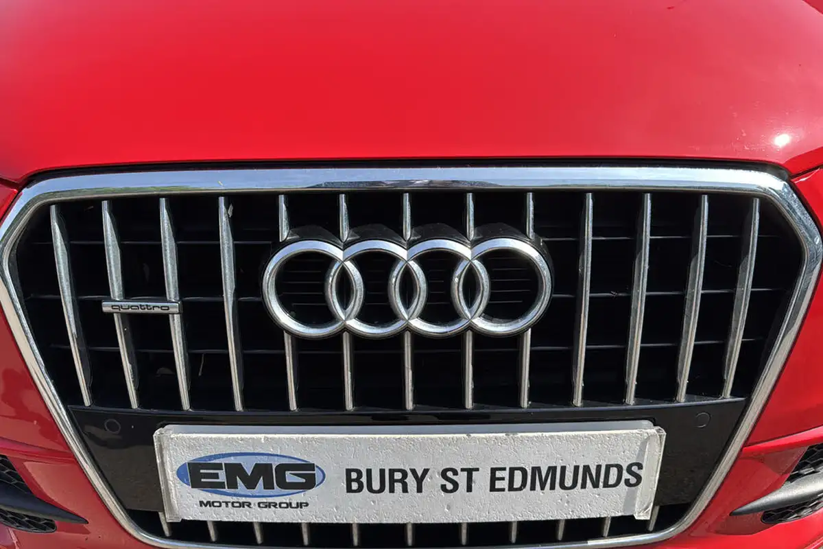 2014-audi-q3-20-quattro-s-line-169ps-tronic-big-30
