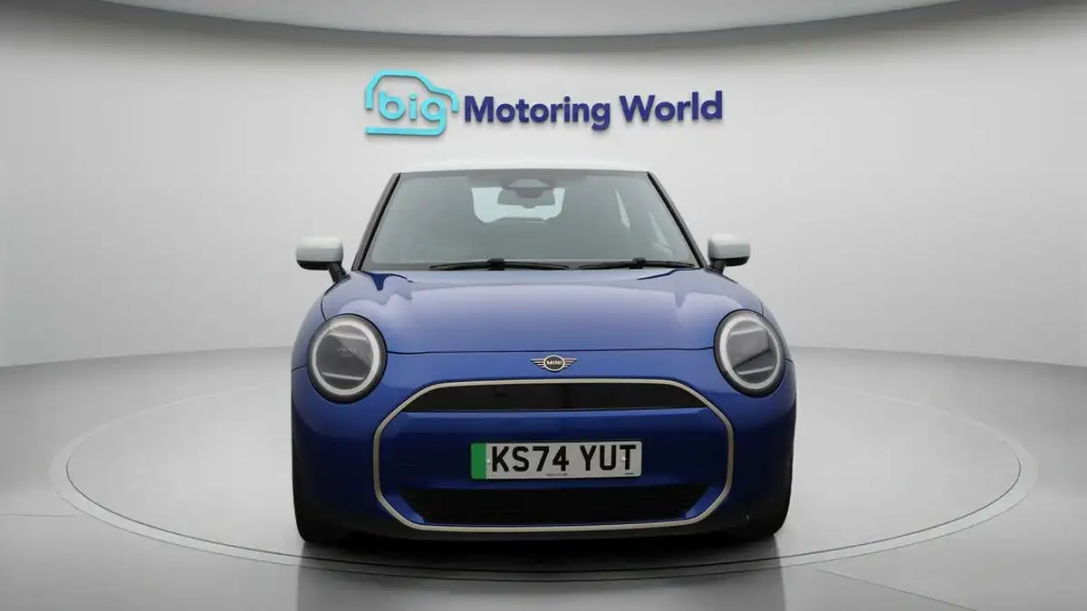 2024-mini-cooper-e-cooper-e-exclusive-big-2
