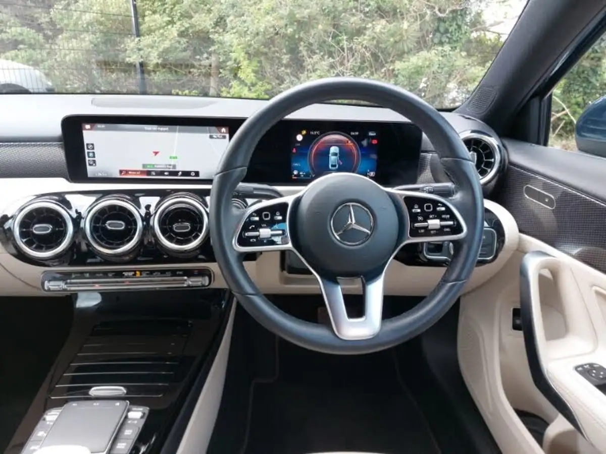 2021-mercedes-benz-a-class-13-a200-sport-executive-edition-saloon-4d-7g-dct-big-6