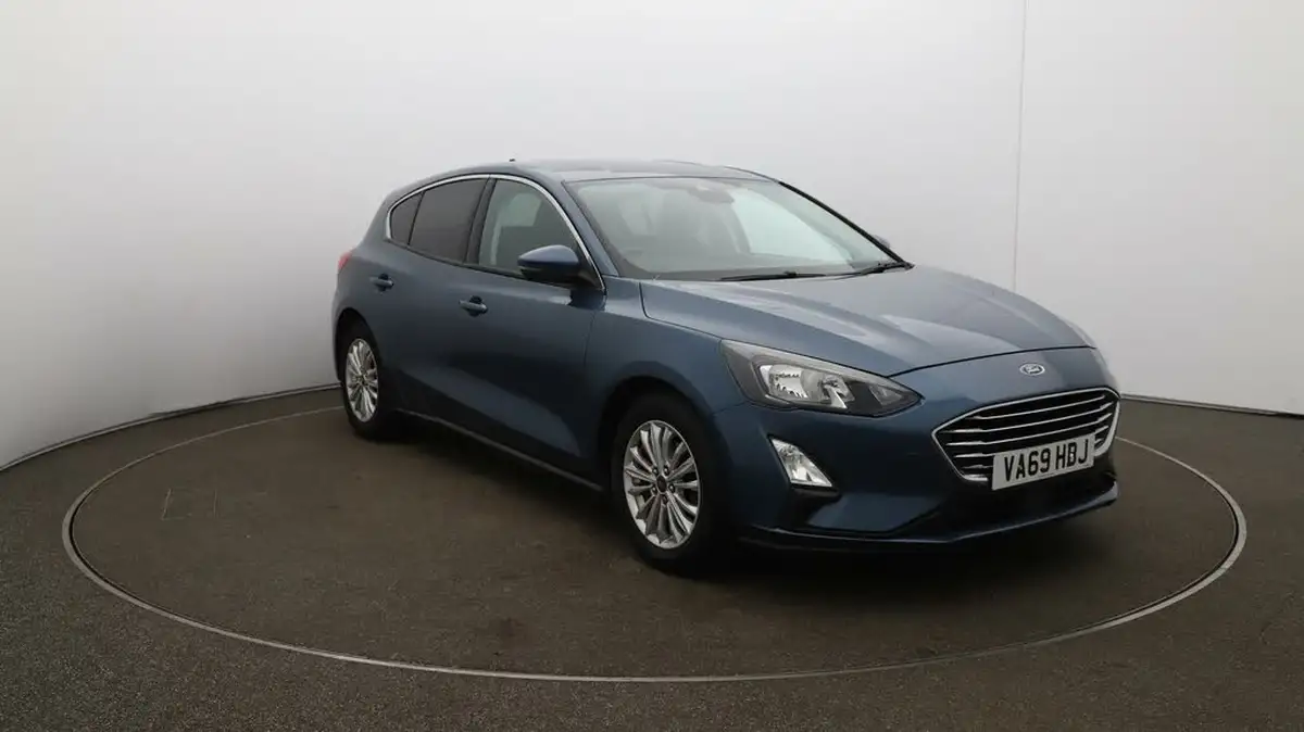 2020-ford-focus-10t-titanium-hatchback-auto-big-40