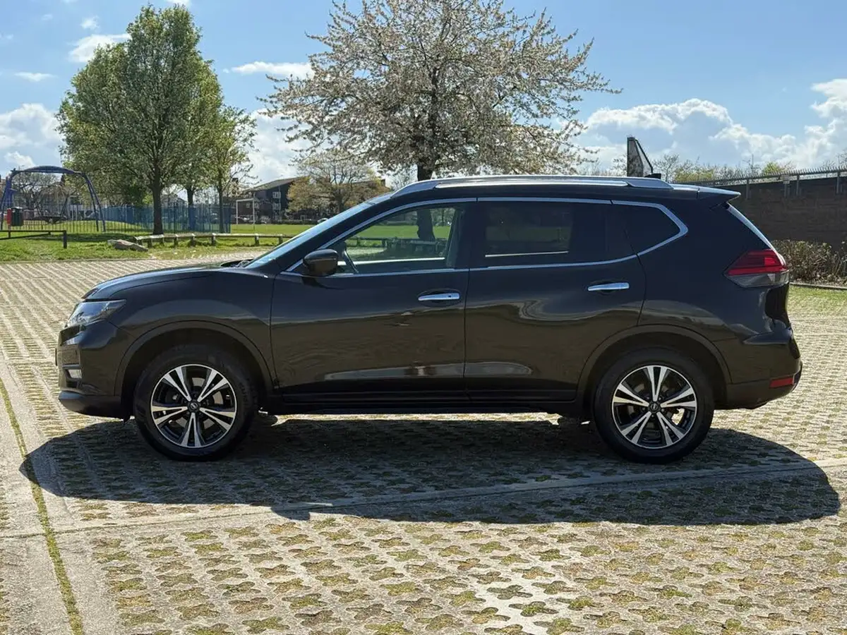 2017-nissan-x-trail-16dci-n-connecta-big-1