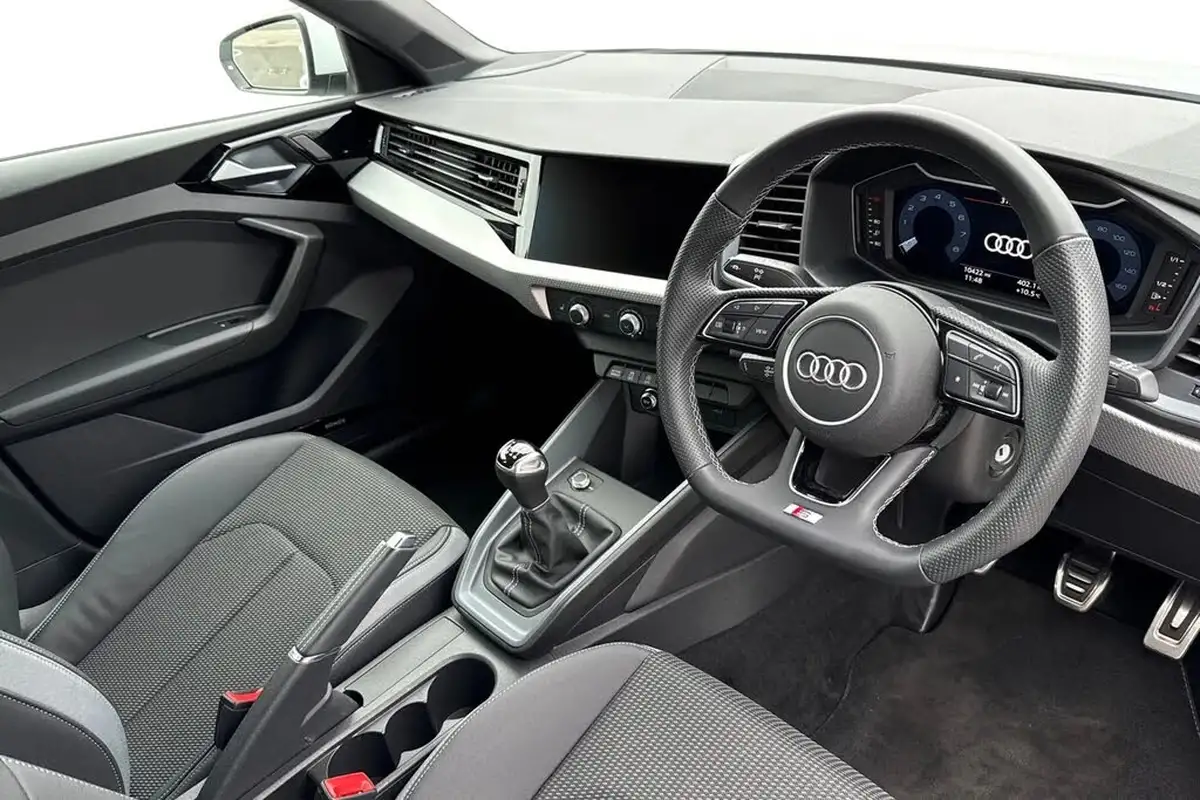 2023-audi-a1-10-30-tfsi-s-line-big-7