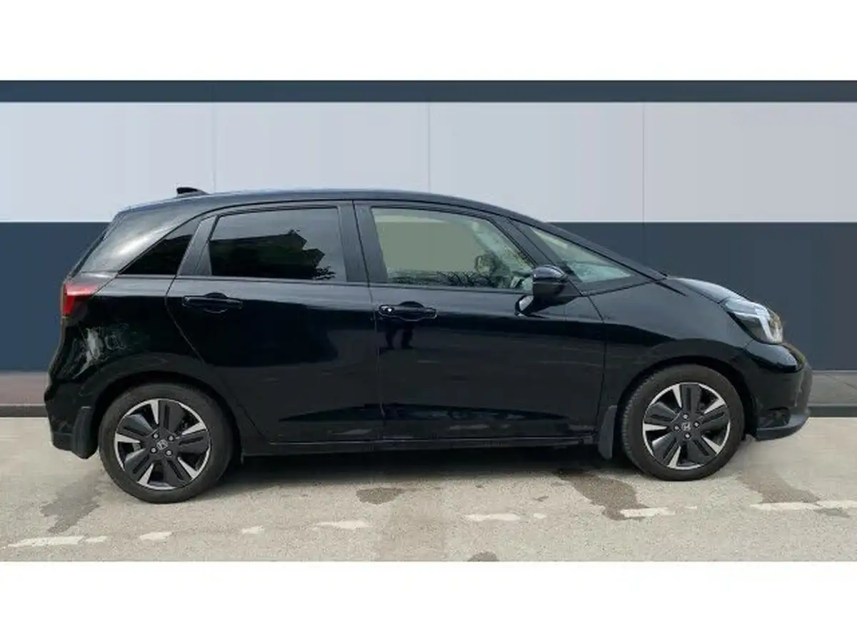 2024-honda-jazz-15-i-mmd-advance-big-4