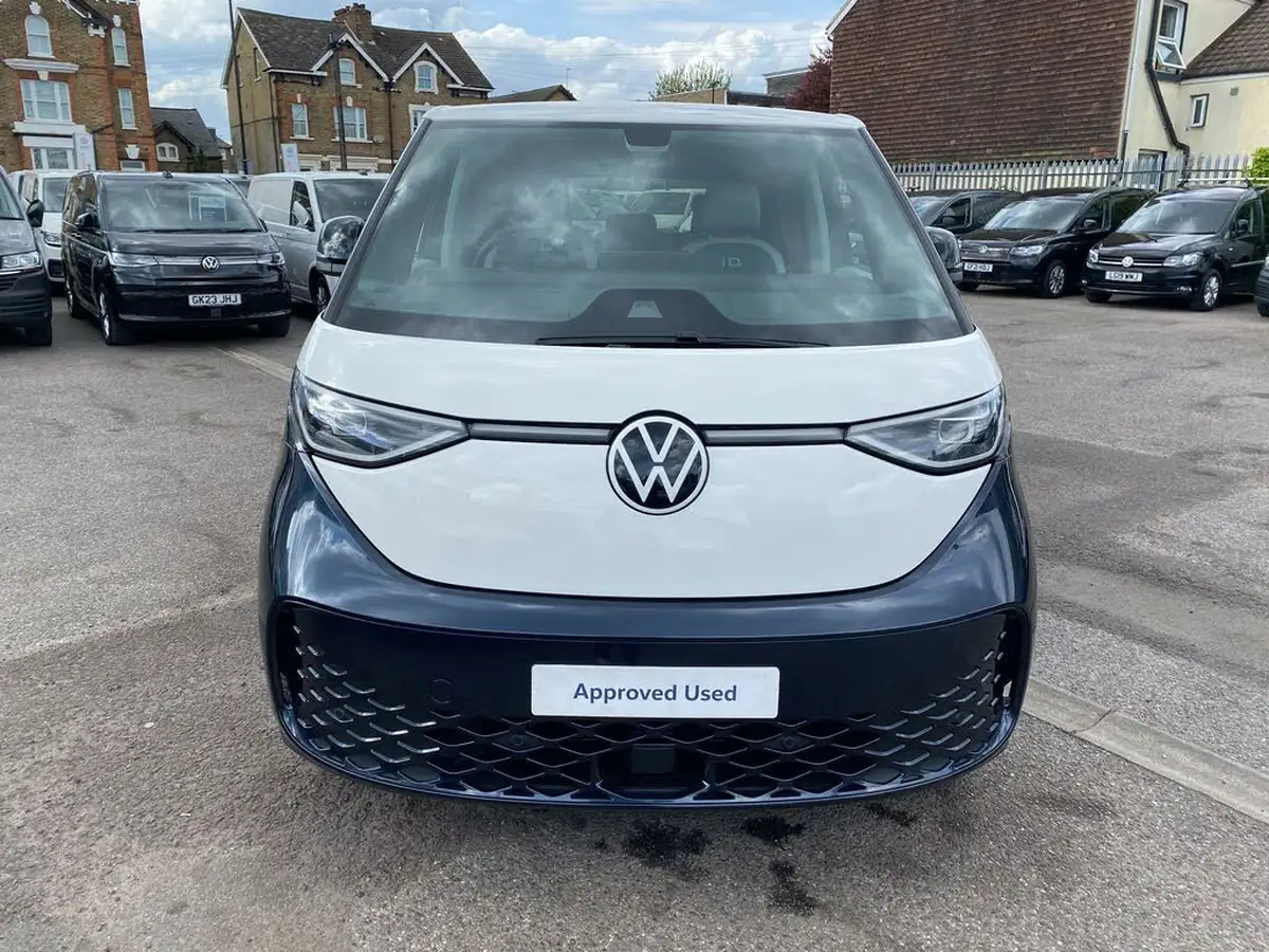 2024-volkswagen-idbuzz-e-style-standard-big-4