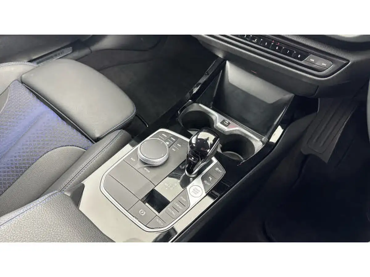 2023-bmw-1-series-15-118i-m-sport-lcp-dct-big-9
