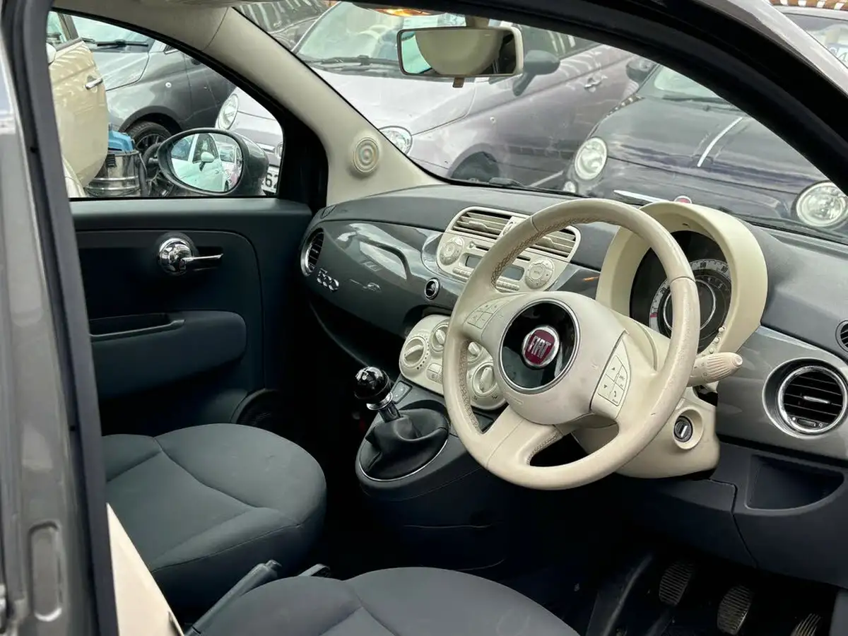 2014-fiat-500-12-lounge-big-6