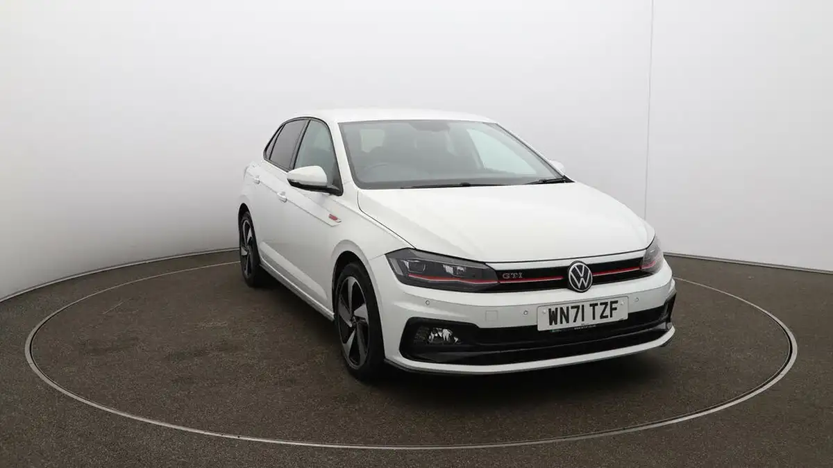 2021-volkswagen-polo-20-tsi-gti-207ps-big-40