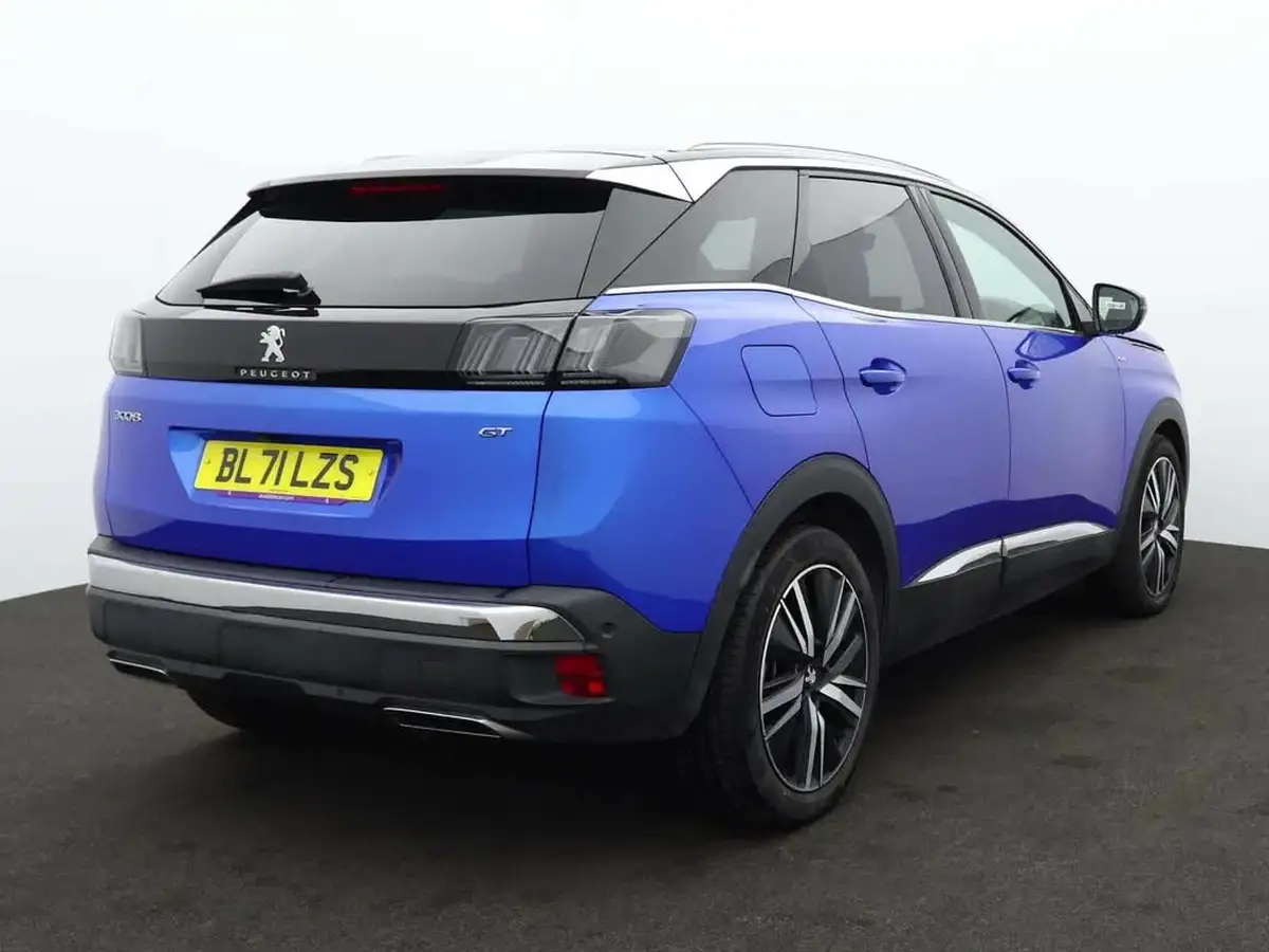 2022-peugeot-3008-suv-12-puretech-gt-premium-big-5