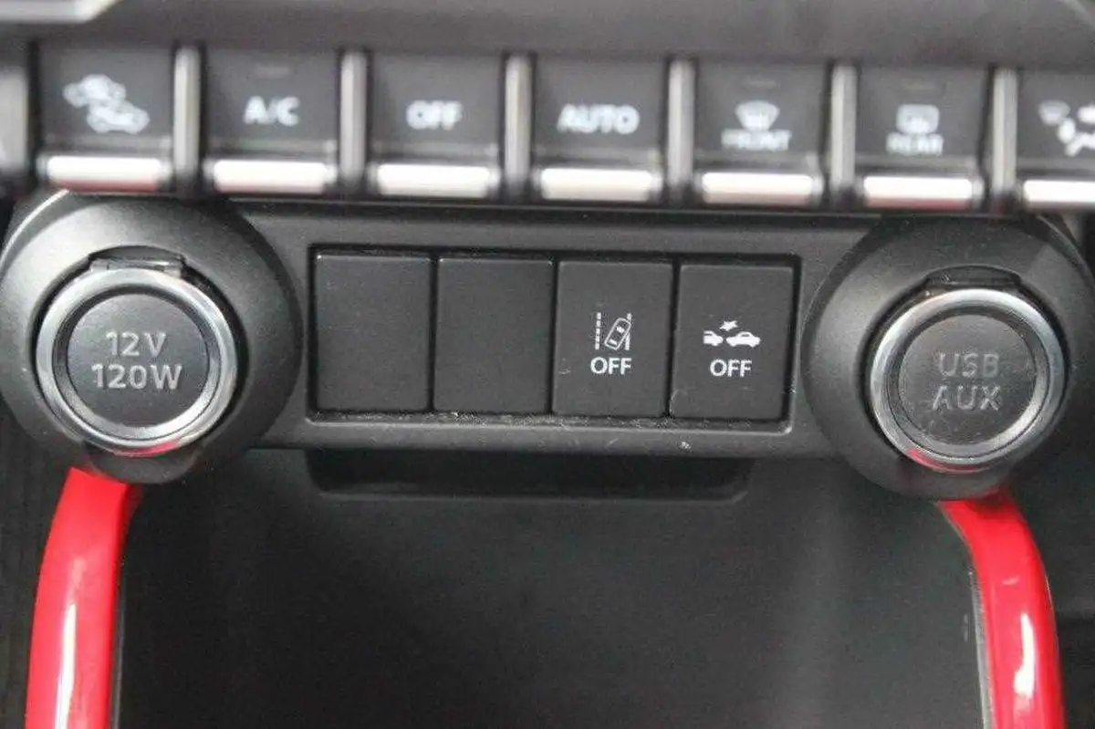 2022-suzuki-ignis-12-dualjet-sz5-big-36