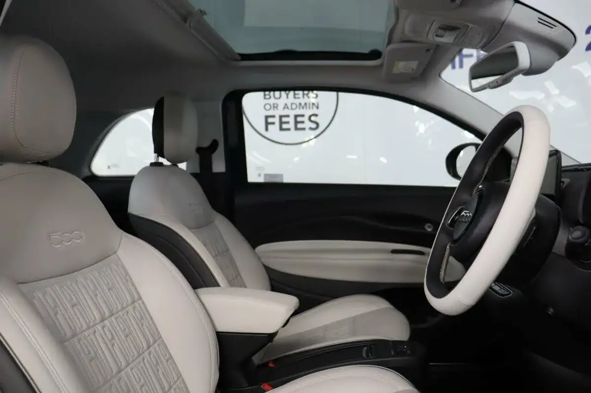 2021-fiat-500-e-la-prima-big-25