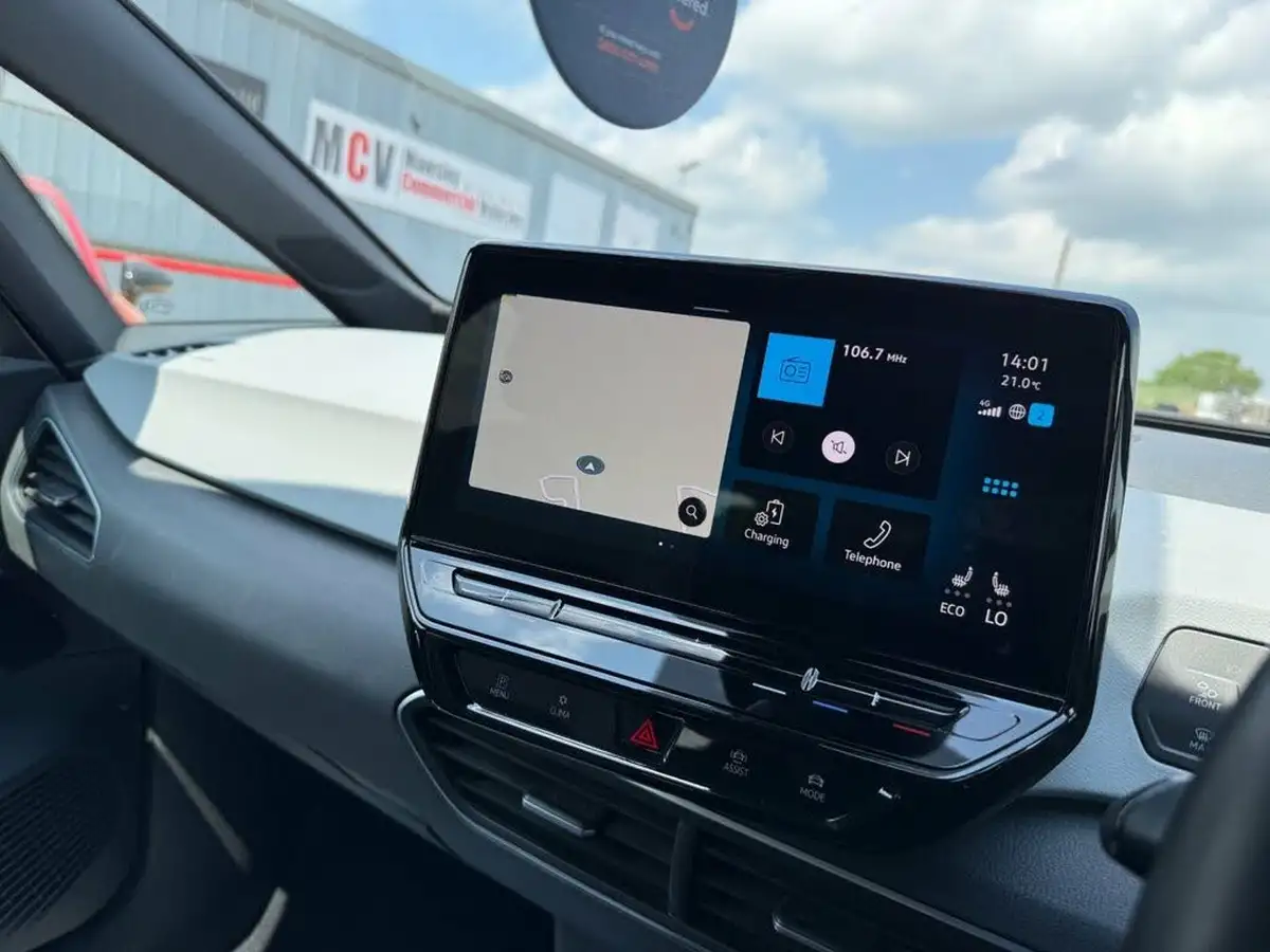 2020-volkswagen-id3-e-business-big-13