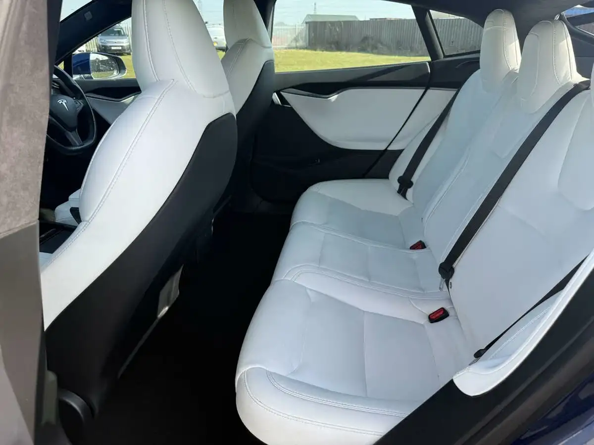 2020-tesla-model-s-e-long-range-big-2