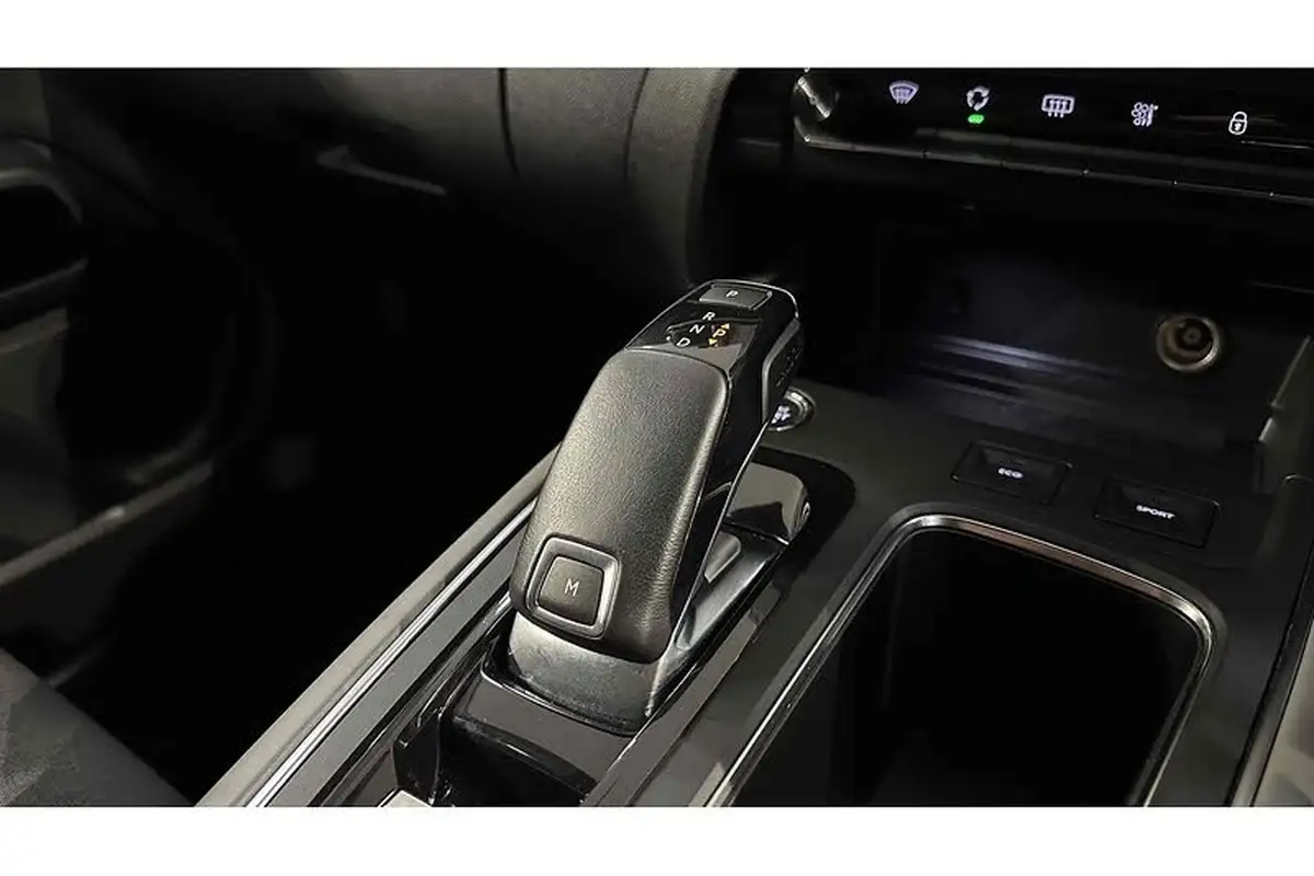 2020-citroen-c5-aircross-12-puretech-flair-plus-eat8-big-49
