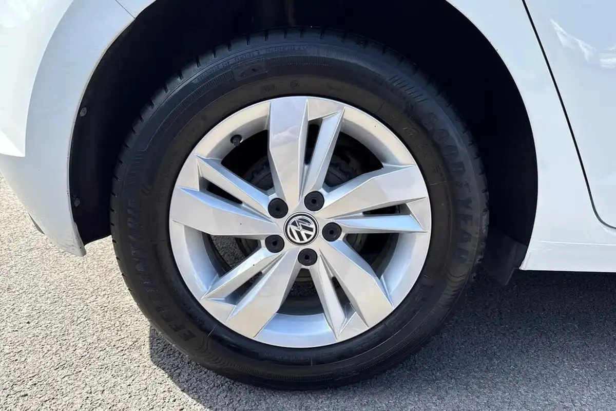 2019-volkswagen-polo-10-se-65ps-evo-ss-big-12