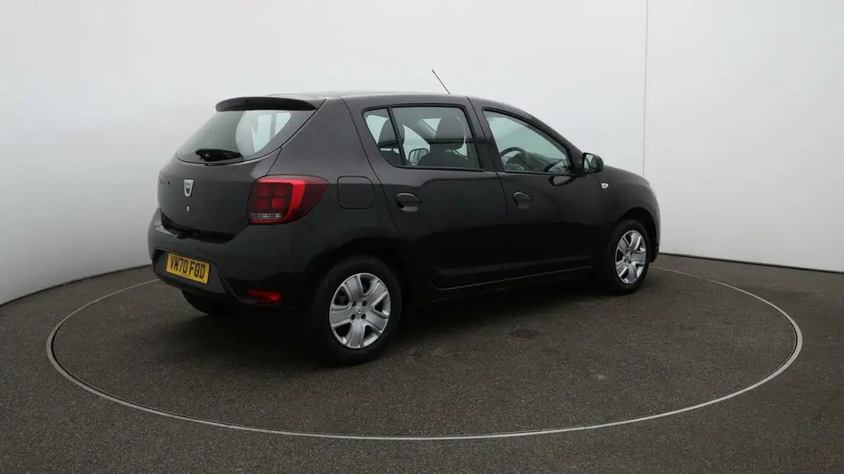 2020-dacia-sandero-09-tce-comfort-big-51