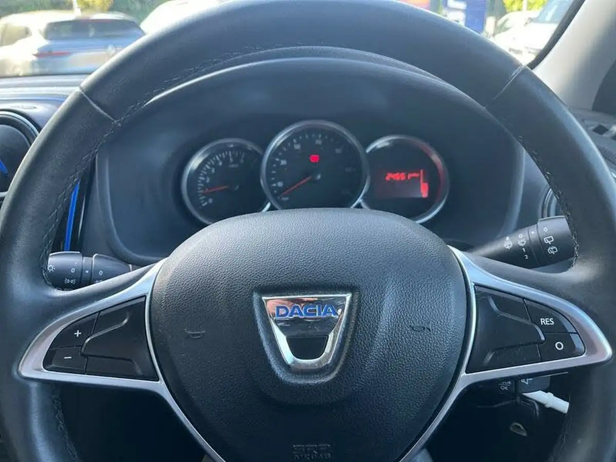 2020-dacia-sandero-stepway-09-tce-se-twenty-big-12