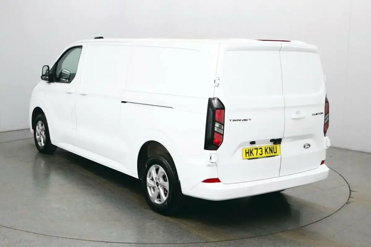 2024-ford-transit-custom-20tdci-320-l2h1-limited-136pseu6e-panel-van-1996cc-auto-big-5