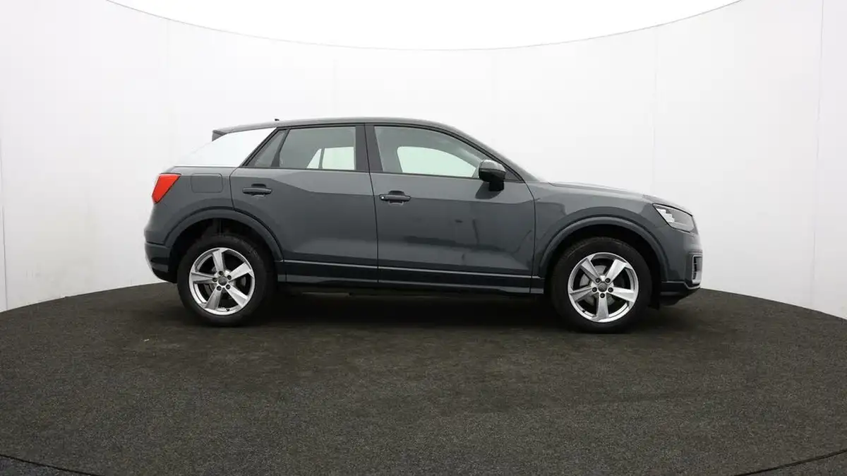 2020-audi-q2-16-30-tdi-sport-big-40