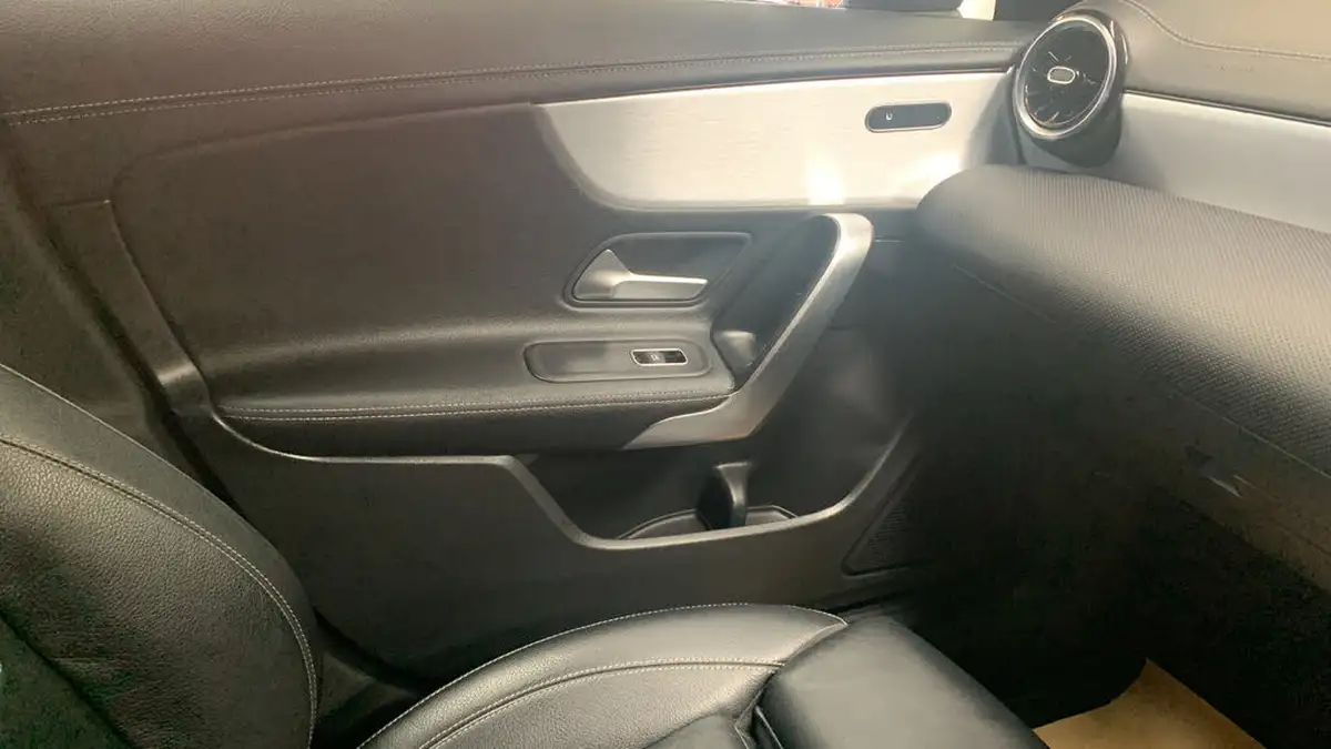 2019-mercedes-benz-cla-13-cla-200-amg-line-coupe-4d-7g-dct-big-40