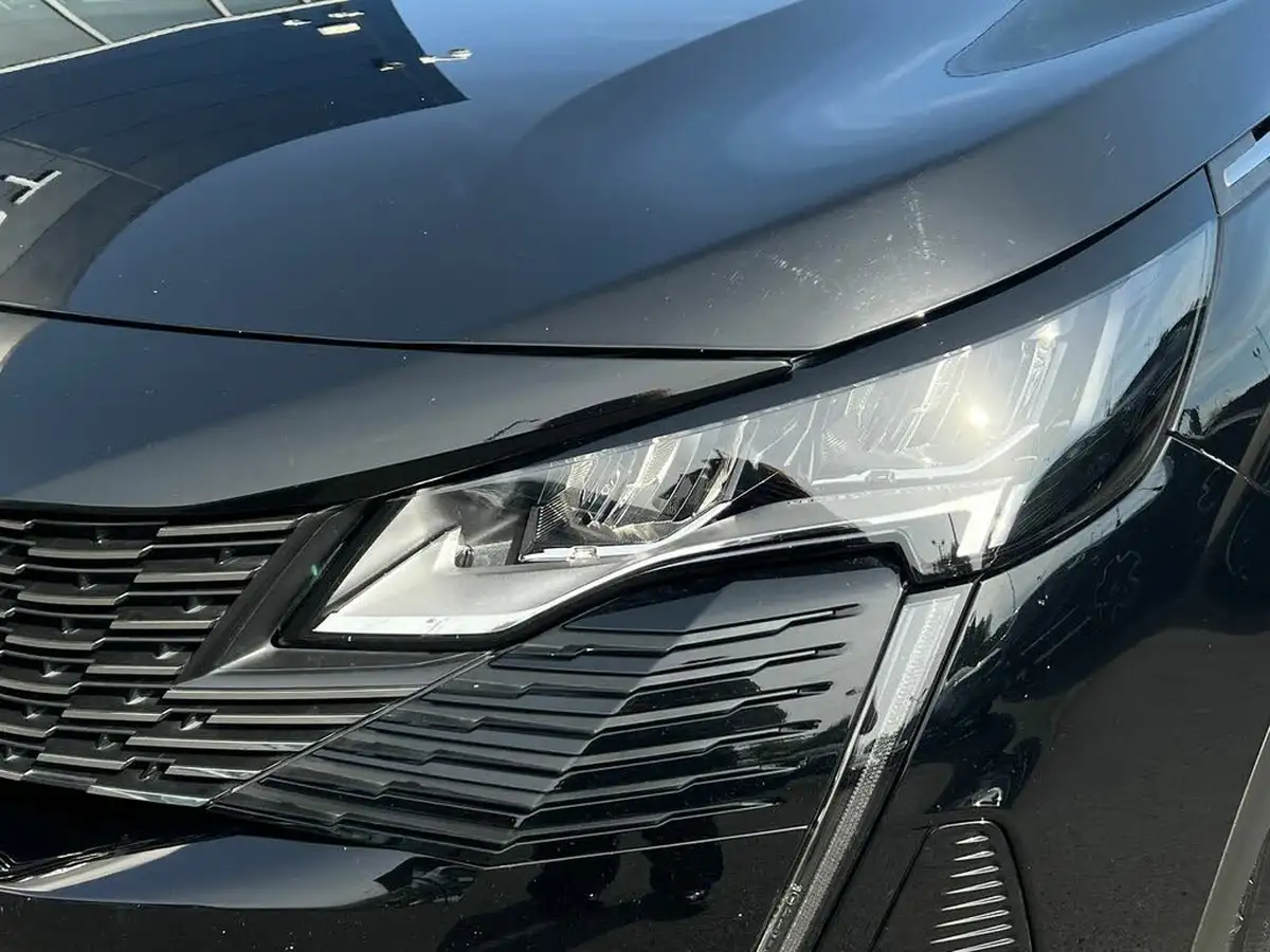 2022-peugeot-3008-suv-12-puretech-allure-premium-eat8-big-14