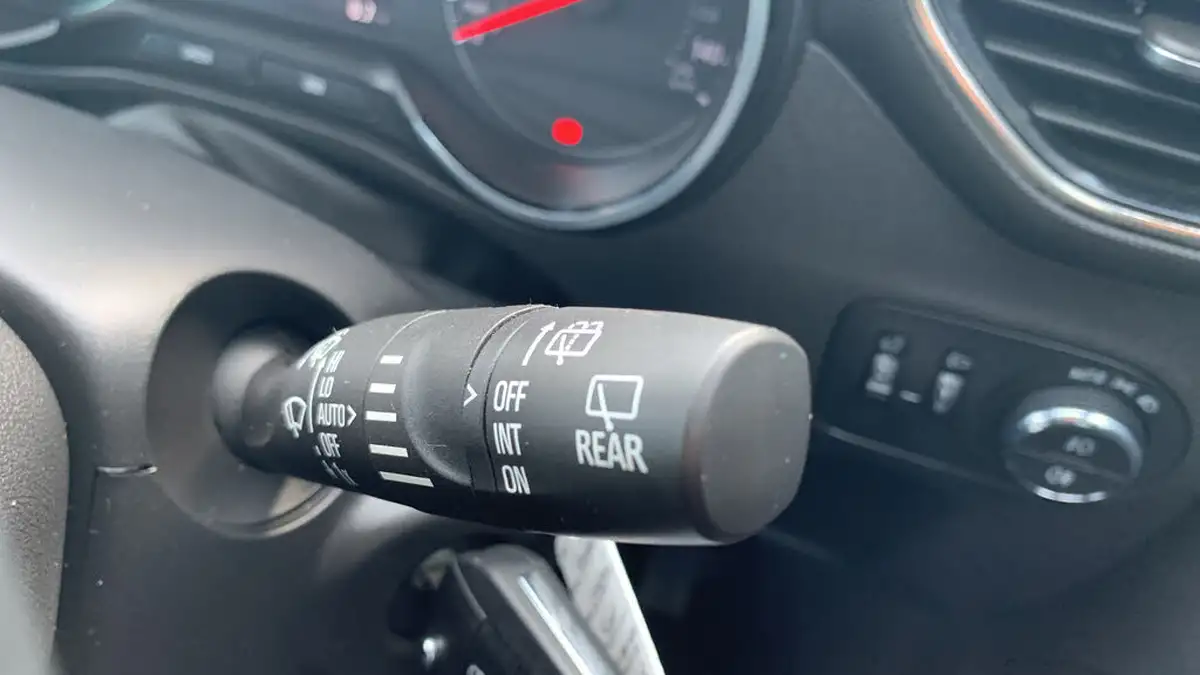 2020-vauxhall-crossland-x-12-elite-nav-130ps-turbo-auto-big-27