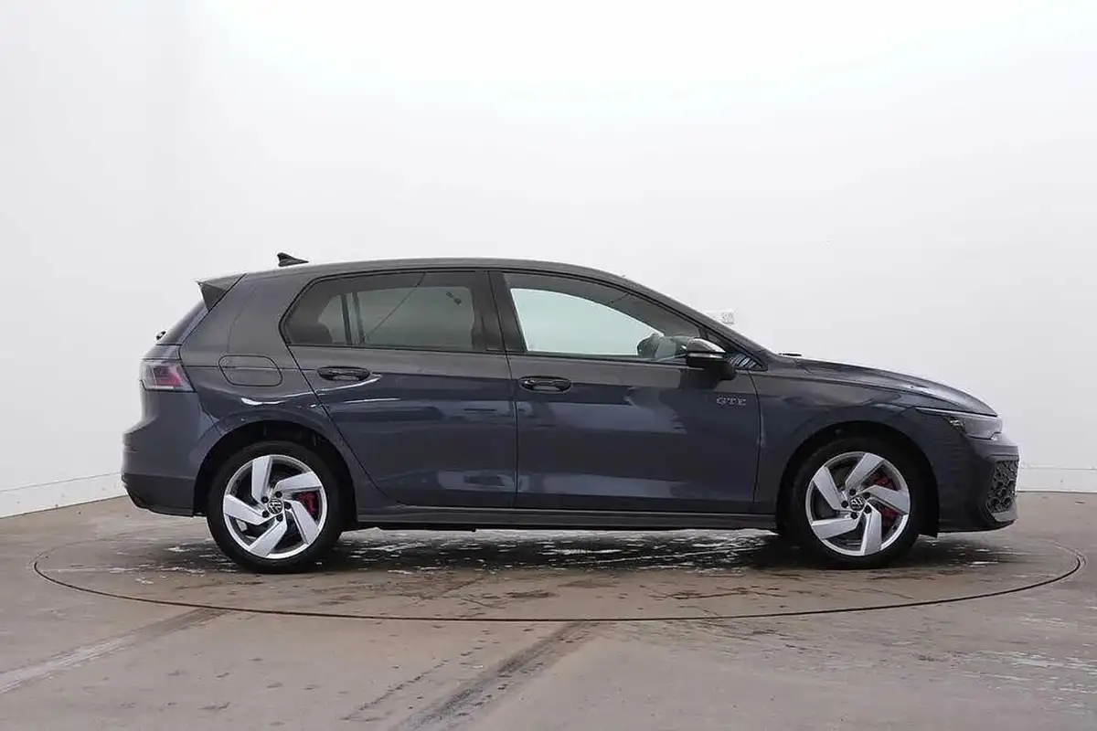 2024-volkswagen-golf-15-tsi-gte-big-3