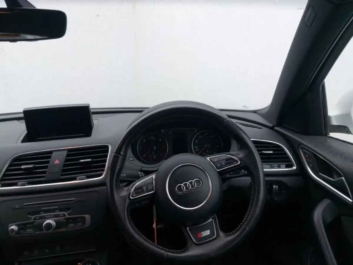 2016-audi-q3-20-tdi-quattro-s-line-plus-150ps-ss-big-6