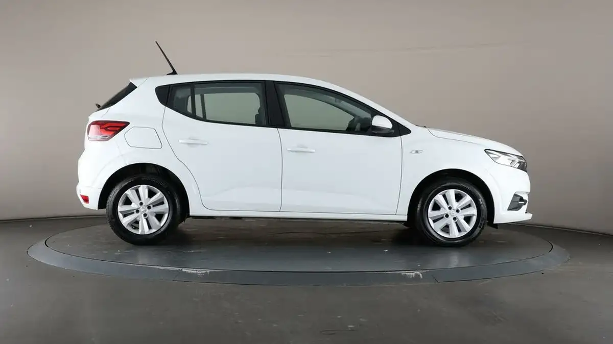 2022-dacia-sandero-10-tce-comfort-90bhp-cvt-big-53