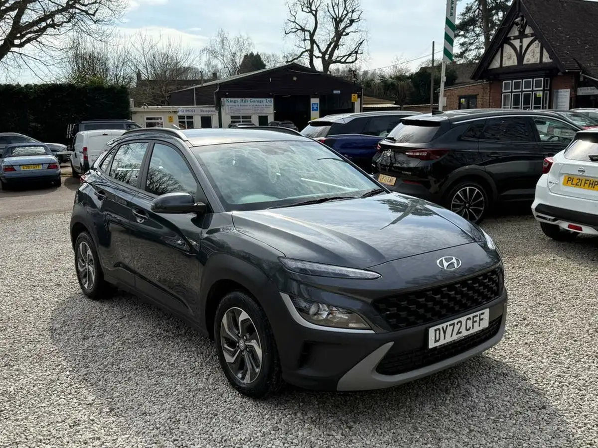 2022-hyundai-kona-16-gdi-se-connect-big-0