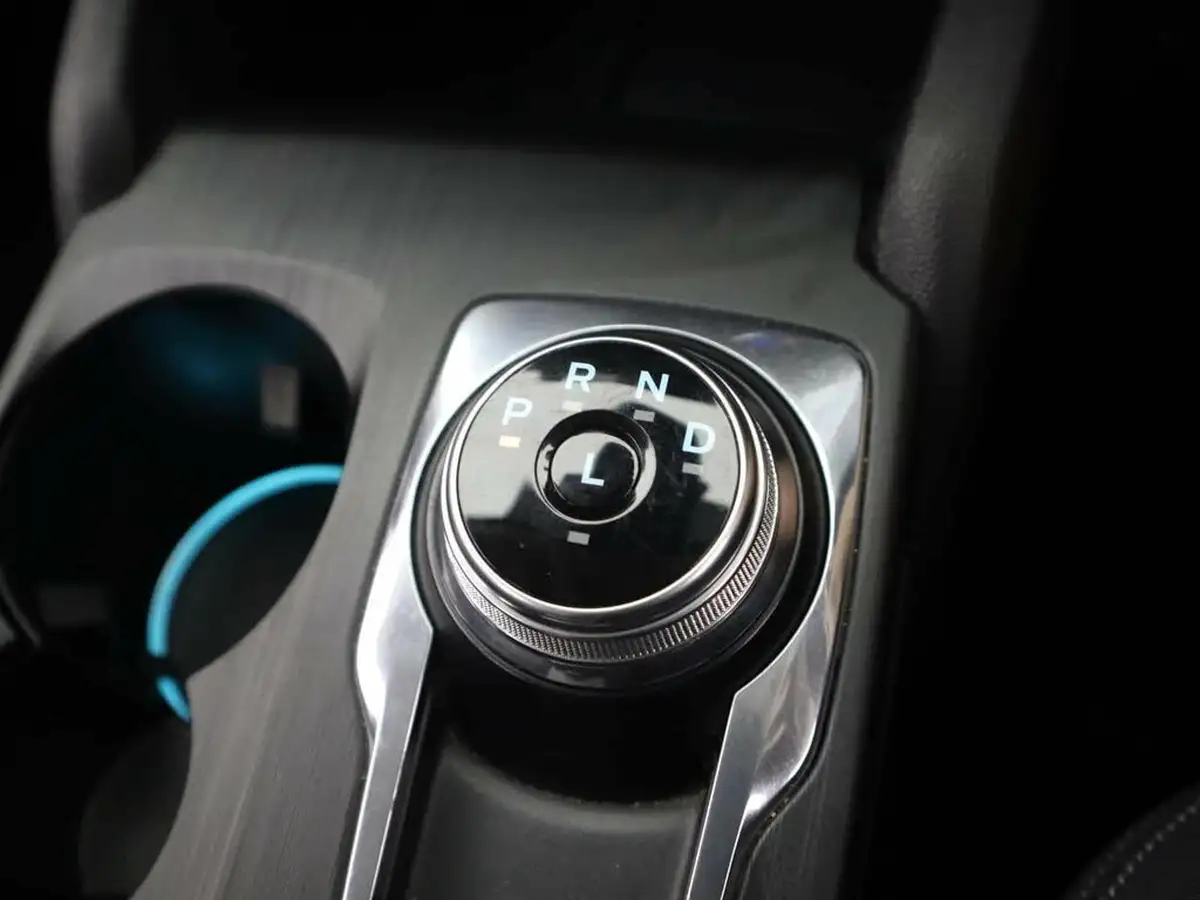 2020-ford-focus-15-active-hatchback-auto-big-21