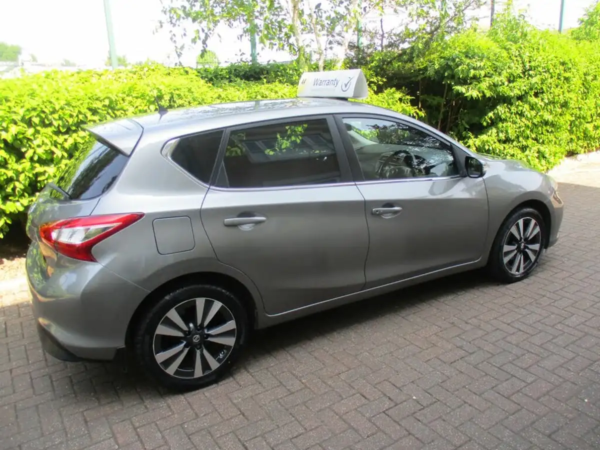2015-nissan-pulsar-12-dig-t-n-tec-big-18