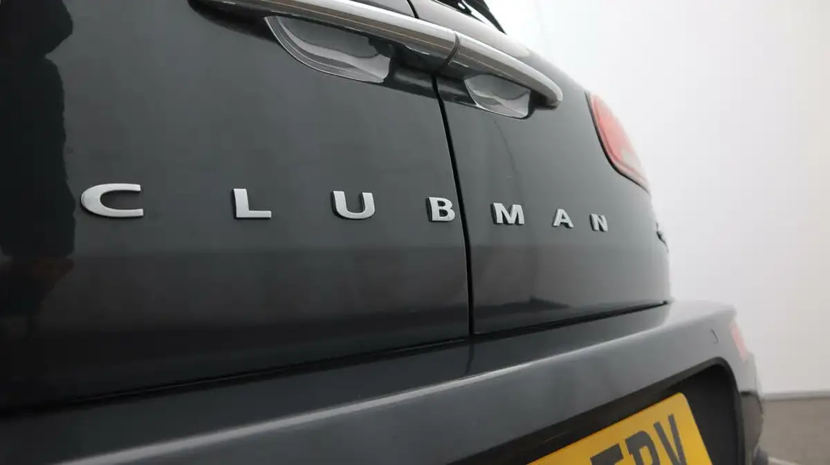 2019-mini-clubman-20-cooper-s-sport-comfort-big-23