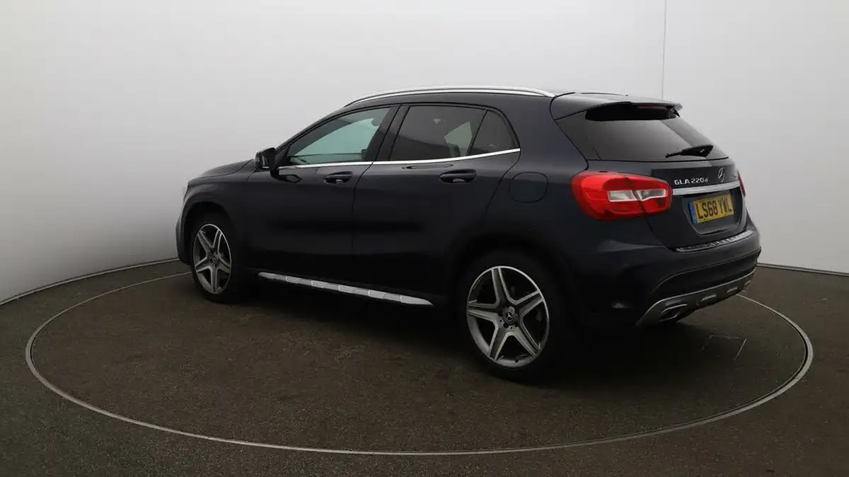 2018-mercedes-benz-gla-class-21d-gla-220d-amg-line-177ps-ss-big-4