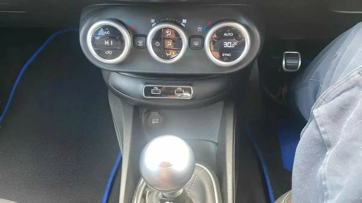 2020-fiat-500x-10-firefly-turbo-sport-big-20