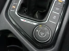 2017-volkswagen-tiguan-20tdi-sel-150ps-4motion-bmt-ss-small-29