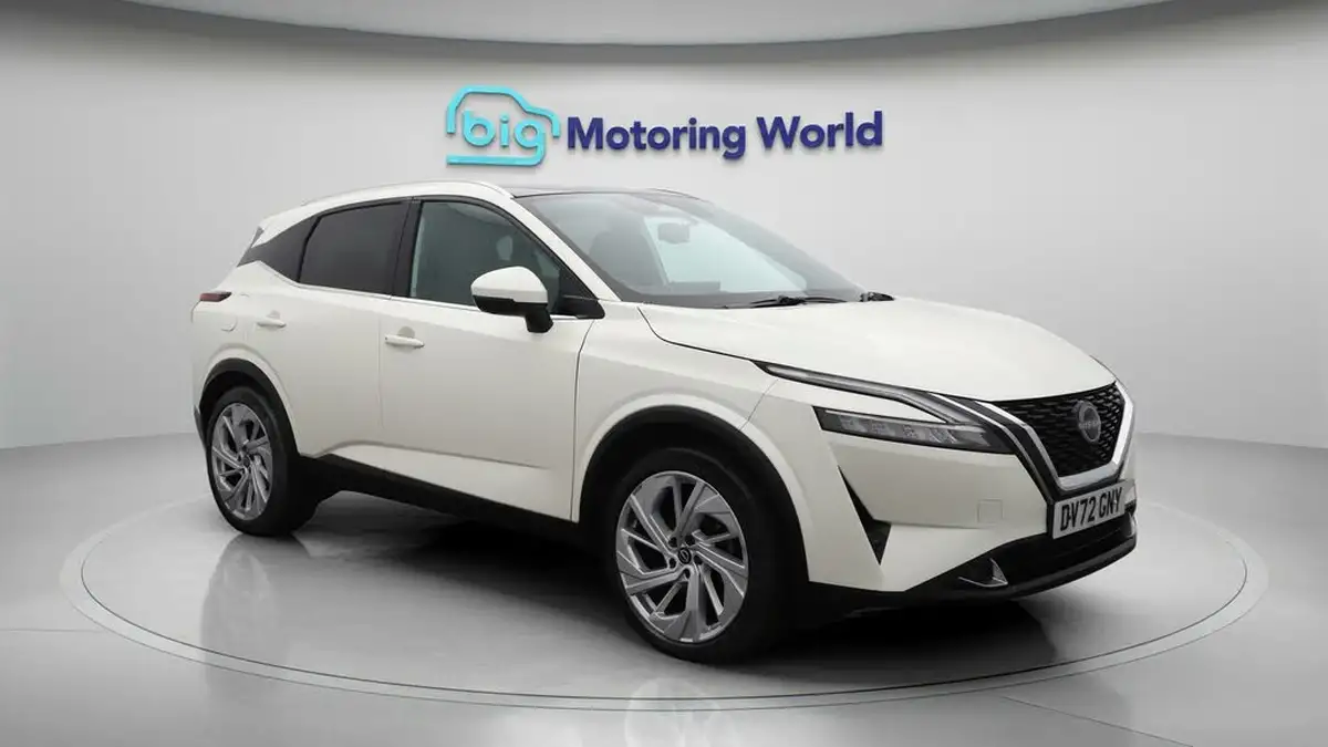 2022-nissan-qashqai-13-dig-t-tekna-big-1